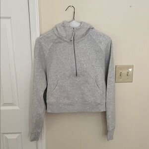 Lululemon Athletica Heather Gray Women's Scuba Half Zip Up Sweatshirt